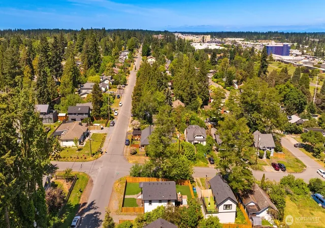 Photo 34 of Single family home for sale at 11558 Fremont Ave, Seattle, WA 98133 | MLS# NWM2574924 | Listing updated on 2026-10-11