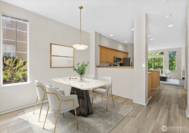Photo 3 of Townhouse for sale at 9217 122Nd Ct Ne #112, Kirkland, WA 98033 | MLS# NWM2574931 | Listing updated on 2026-10-02