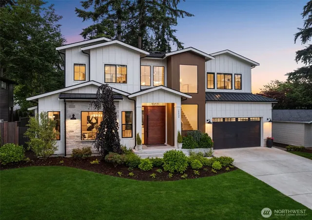 Photo 3 of Sale Pending at 16626 Se 27th, Bellevue, WA 98008 | MLS# NWM2574958 | Listing updated on 2026-09-23