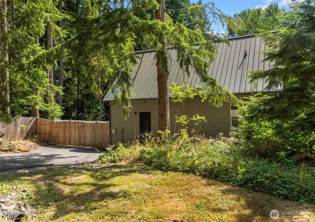 Photo 1 of Single family home for sale at 31206 553rd St E, Ashford, WA 98304 | MLS# NWM2574959 | Listing updated on 2026-09-25