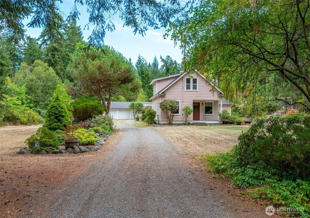 Photo 2 of Single family home for sale at 3414 Wilson Rd, Oak Harbor, WA 98277 | MLS# NWM2574986 | Listing updated on 2026-09-25
