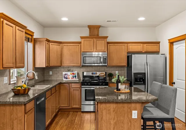 Photo 2 of Sale Pending at 103 162nd Pl Se, Bothell, WA 98012 | MLS# NWM2574994 | Listing updated on 2026-09-28