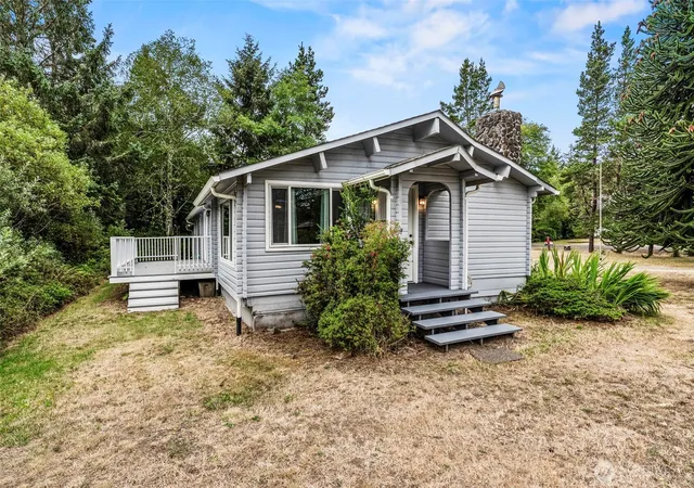 Photo 4 of Sale Pending at 30516 O Pl, Ocean Park, WA 98640 | MLS# NWM2574999 | Listing updated on 2026-09-03