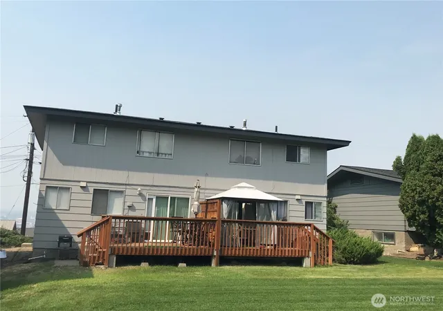 Photo 2 of Multi family home for sale at 1321 Ashland Ave, East Wenatchee, WA 98802 | MLS# NWM2575007 | Listing updated on 2026-09-25