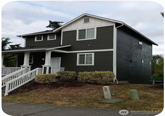 Photo 1 of Single family home for sale at 23704 117th Pl Se #17, Kent, WA 98031 | MLS# NWM2575027 | Listing updated on 2026-09-25