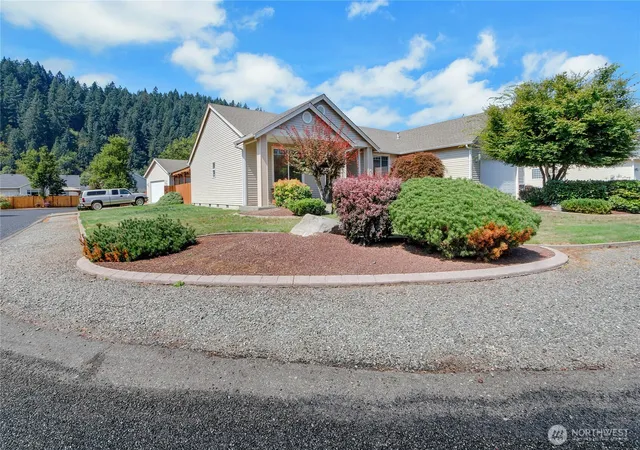 Photo 2 of Single family home for sale at 13714 143rd Ave E, Orting, WA 98360 | MLS# NWM2575042 | Listing updated on 2026-09-28