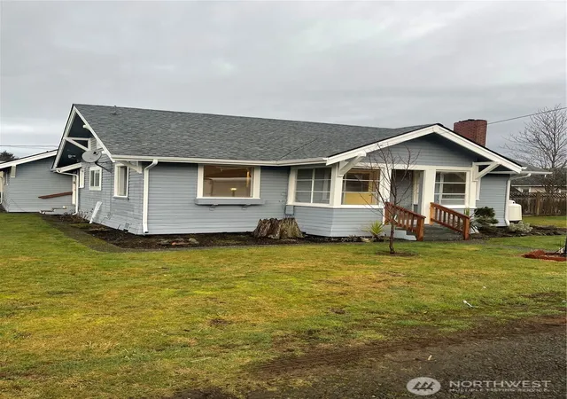 Photo 1 of Sale Pending at 1344 Axford St, Raymond, WA 98577 | MLS# NWM2575050 | Listing updated on 2026-09-02