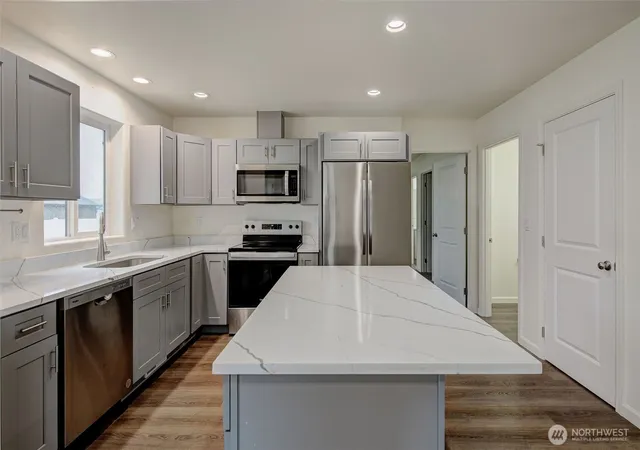 Photo 4 of Single family home for sale at 161 Berryman Way, Malaga, WA 98828 | MLS# NWM2575067 | Listing updated on 2026-10-01