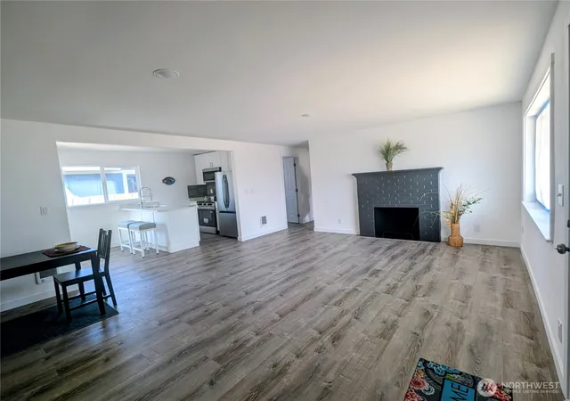 Photo 3 of Single family home for sale at 1821 S 19th St, Tacoma, WA 98405 | MLS# NWM2575087 | Listing updated on 2026-10-01