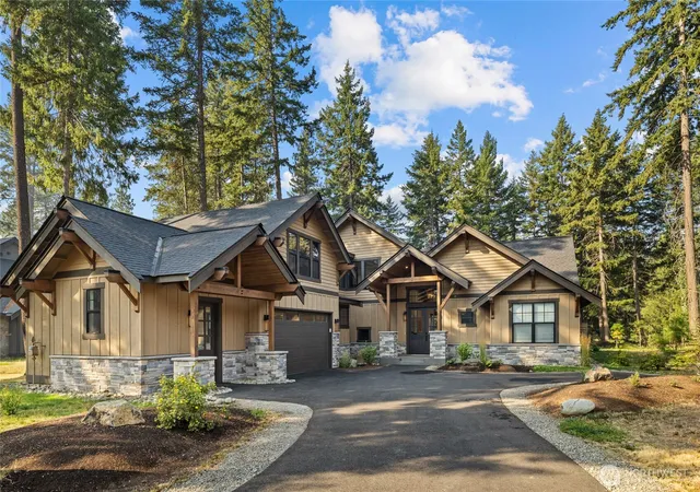 Photo 1 of Single family home for sale at 261 Farmhouse Wy, Cle Elum, WA 98922 | MLS# NWM2575101 | Listing updated on 2026-09-25