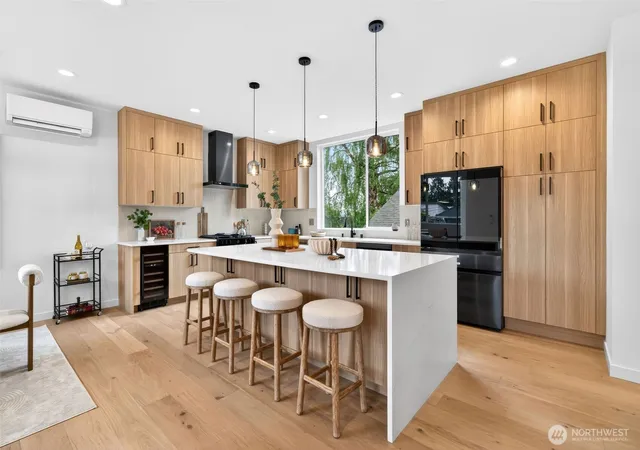 Photo 2 of Single family home for sale at 8512 15th Ave Ne, Seattle, WA 98115 | MLS# NWM2575105 | Listing updated on 2026-10-02