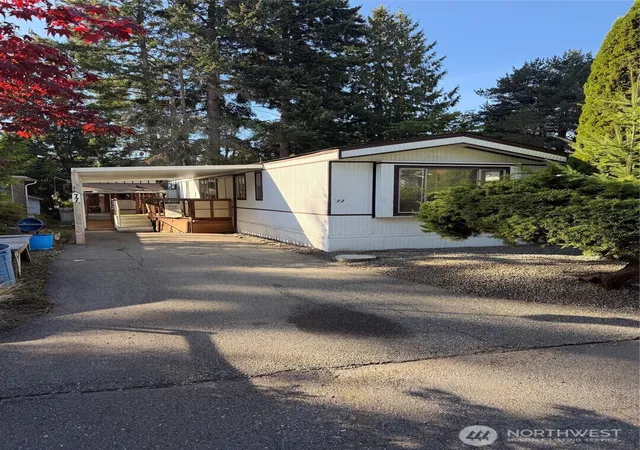 Photo 1 of Manufactured home for sale at 5220 176th St Sw #77, Lynnwood, WA 98037 | MLS# NWM2575125 | Listing updated on 2026-10-09