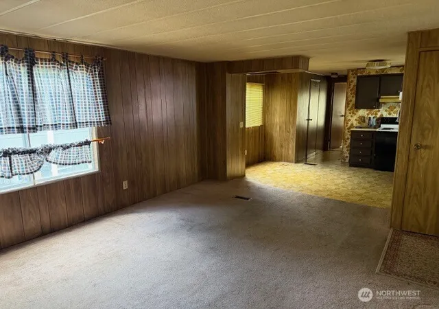 Photo 3 of Manufactured home for sale at 5220 176th St Sw #77, Lynnwood, WA 98037 | MLS# NWM2575125 | Listing updated on 2026-09-25