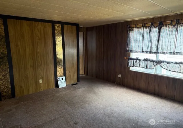 Photo 3 of Manufactured home for sale at 5220 176Th St Sw #77, Lynnwood, WA 98037 | MLS# NWM2575125 | Listing updated on 2026-09-25