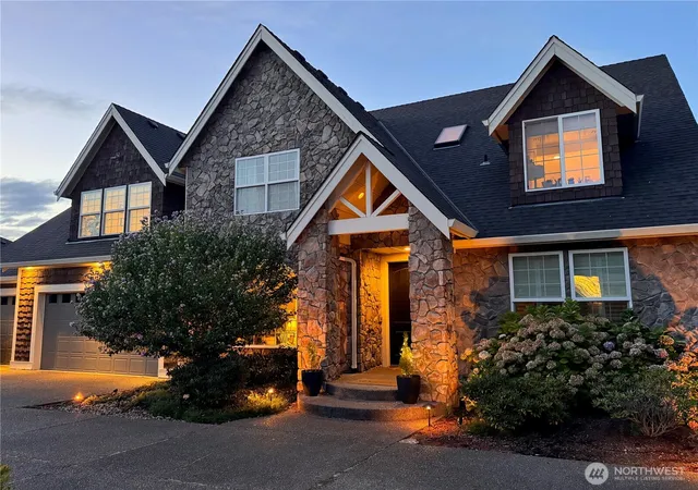 Photo 2 of Single family home for sale at 12411 Nw 48th Court, Vancouver, WA 98685 | MLS# NWM2575127 | Listing updated on 2026-09-25