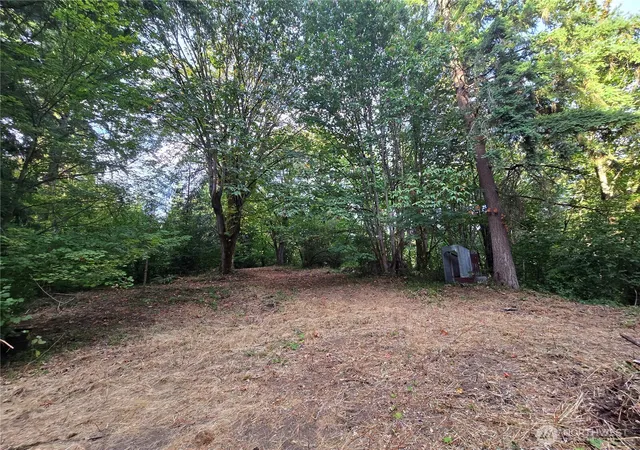 Photo 4 of Single family home for sale at 19226 Se Se 220Th St Se, Monroe, WA 98272 | MLS# NWM2575148 | Listing updated on 2026-09-25
