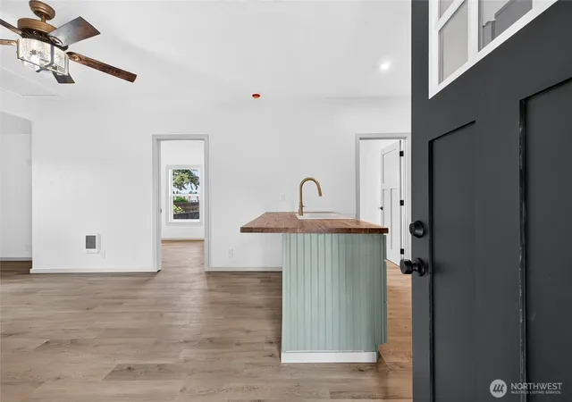 Photo 2 of Single family home for sale at 8633 S Thompson Ave, Tacoma, WA 98444 | MLS# NWM2575159 | Listing updated on 2026-10-01
