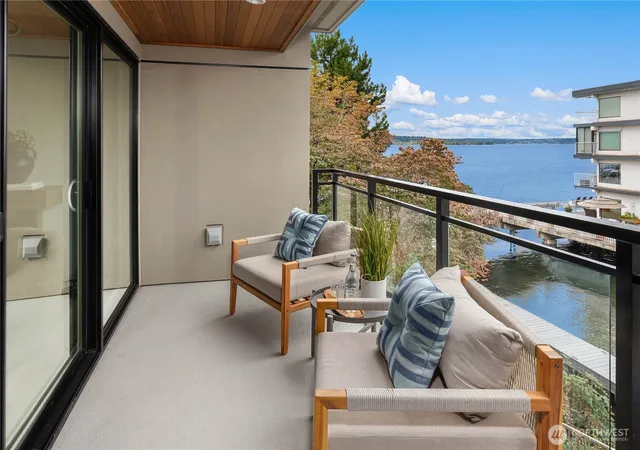 Photo 2 of Condo for sale at 6401 Lake Washington Blvd Ne #307, Kirkland, WA 98033 | MLS# NWM2575180 | Listing updated on 2026-10-08