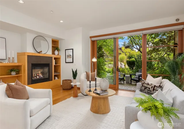 Photo 3 of Townhouse for sale at 722 NE Vineyard Ln #L102, Bainbridge Island, WA 98110 | MLS# NWM2575194 | Listing updated on 2026-09-30