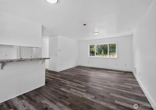 Photo 4 of Single family home for sale at 620 Westlake Ave, Morton, WA 98356 | MLS# NWM2575200 | Listing updated on 2026-09-25