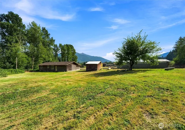 Photo 4 of Single family home for sale at 5410 Saxon Rd, Acme, WA 98220 | MLS# NWM2575212 | Listing updated on 2026-09-29