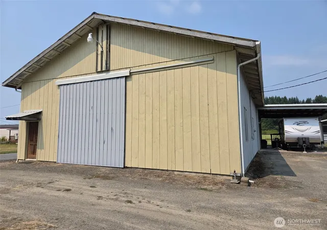 Photo 3 of Manufactured home for sale at 160 Mossyrock Rd W, Mossyrock, WA 98564 | MLS# NWM2575230 | Listing updated on 2026-09-25