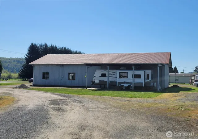 Photo 4 of Manufactured home for sale at 160 Mossyrock Rd W, Mossyrock, WA 98564 | MLS# NWM2575230 | Listing updated on 2026-09-25