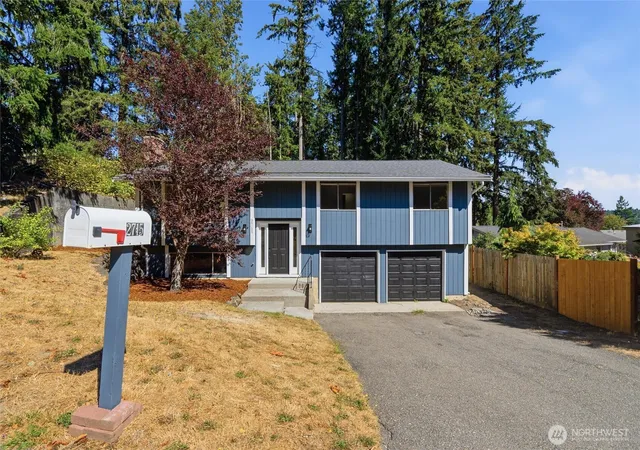 Photo 3 of Single family home for sale at 2715 Lodgepole Dr Se, Port Orchard, WA 98366 | MLS# NWM2575236 | Listing updated on 2026-10-08