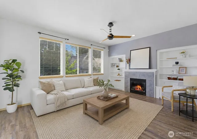 Photo 3 of Townhouse for sale at 27912 31st Pl S, Auburn, WA 98001 | MLS# NWM2575238 | Listing updated on 2026-10-01