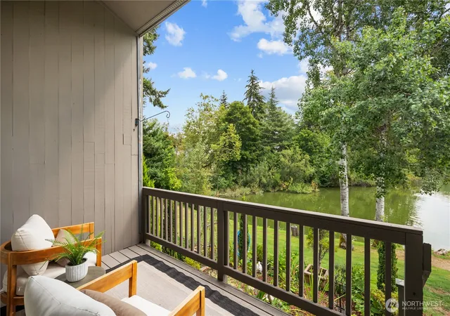 Photo 2 of Sale Pending at 6788 138th Ave Ne #623, Redmond, WA 98052 | MLS# NWM2575281 | Listing updated on 2026-09-27