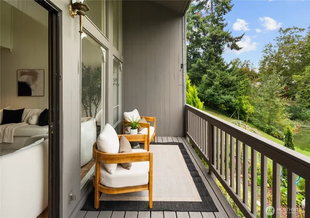 Photo 3 of Sale Pending at 6788 138th Ave Ne #623, Redmond, WA 98052 | MLS# NWM2575281 | Listing updated on 2026-09-27