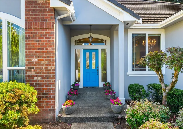 Photo 4 of Single family home for sale at 3847 Prestwick Ln Se, Olympia, WA 98501 | MLS# NWM2575294 | Listing updated on 2026-09-28