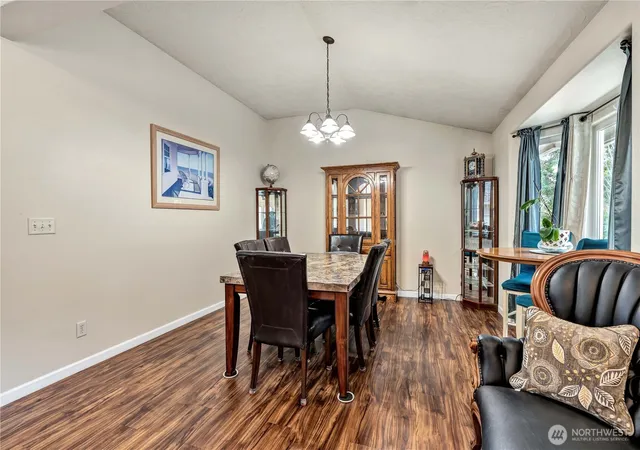Photo 3 of Single family home for sale at 1663 E State Route 4, Cathlamet, WA 98612 | MLS# NWM2575328 | Listing updated on 2026-09-29