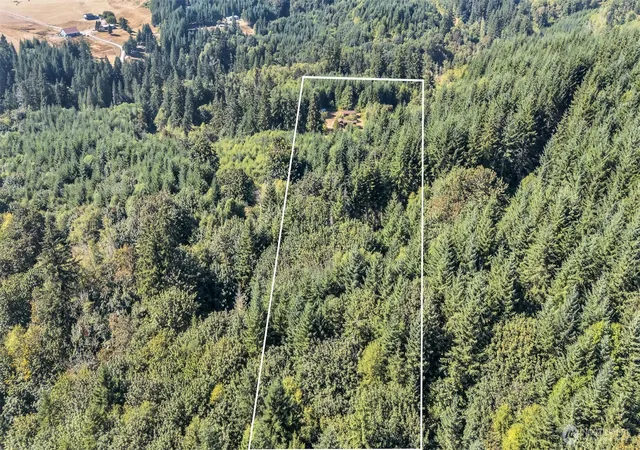 Photo 1 of Sale Pending at 405 Italian Creek Rd, Kalama, WA 98625 | MLS# NWM2575333 | Listing updated on 2026-09-22