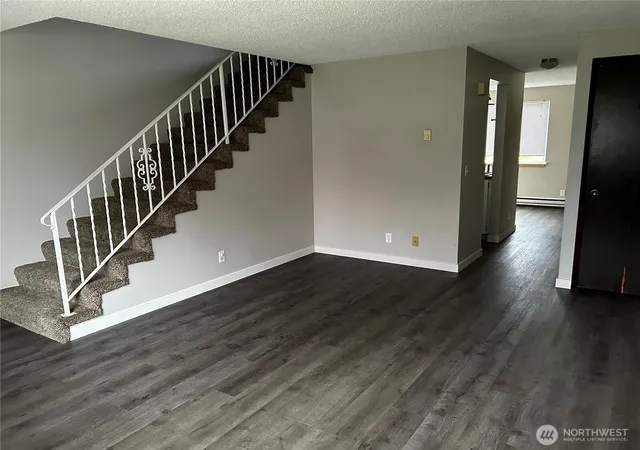Photo 4 of House for sale at 1327 Horne St NE, Olympia, WA 98516 | MLS# NWM2575338 | Listing updated on 2026-10-03