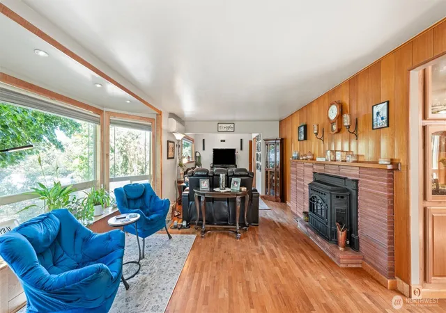 Photo 3 of Single family home for sale at 209 S 7th St, Dayton, WA 99328 | MLS# NWM2575354 | Listing updated on 2026-09-25