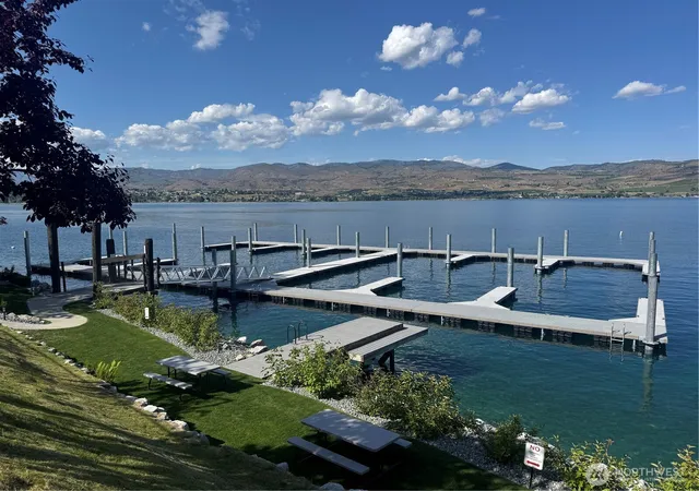 Photo 1 of Land for sale at 4057 Lakeview Pl, Chelan, WA 98816 | MLS# NWM2575366 | Listing updated on 2026-09-25