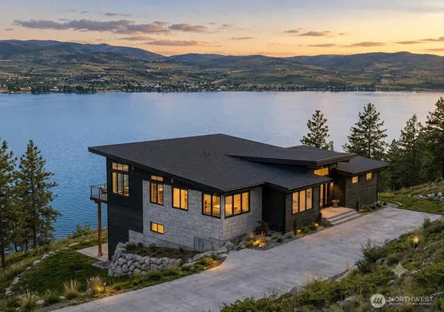 Photo 2 of Land for sale at 4057 Lakeview Pl, Chelan, WA 98816 | MLS# NWM2575366 | Listing updated on 2026-09-25