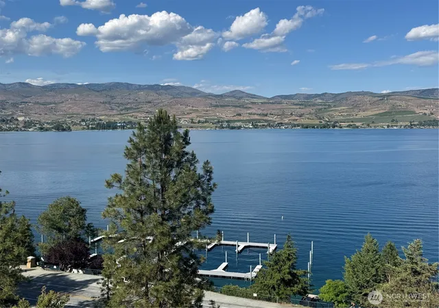Photo 3 of Land for sale at 4057 Lakeview Pl, Chelan, WA 98816 | MLS# NWM2575366 | Listing updated on 2026-09-25