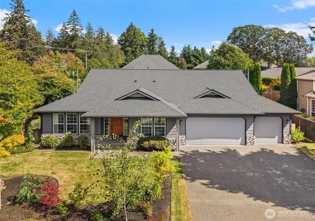 Photo 1 of Single family home for sale at 6401 91st Avenue Ct W, University Place, WA 98467 | MLS# NWM2575371 | Listing updated on 2026-09-30