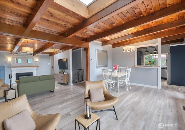 Photo 3 of Single family home for sale at 1788 Cliff Rd, Point Roberts, WA 98281 | MLS# NWM2575373 | Listing updated on 2026-09-25