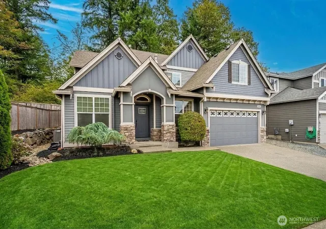 Photo 1 of Single family home for sale at 28616 239th Place Se, Maple Valley, WA 98038 | MLS# NWM2575376 | Listing updated on 2026-10-01