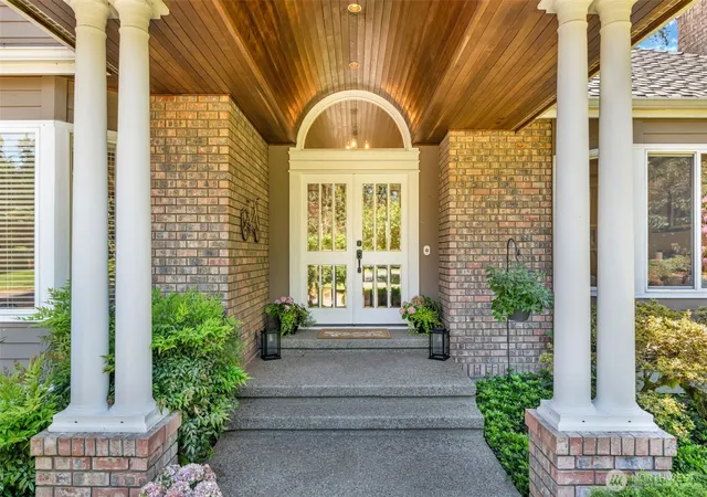 Photo 3 of Sale Pending at 18817 Ne 157th Street, Woodinville, WA 98072 | MLS# NWM2575381 | Listing updated on 2026-10-01