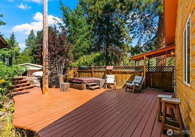 Photo 4 of Single family home for sale at 150 Pine Cliffs Dr, Naches, WA 98937 | MLS# NWM2575390 | Listing updated on 2026-09-29