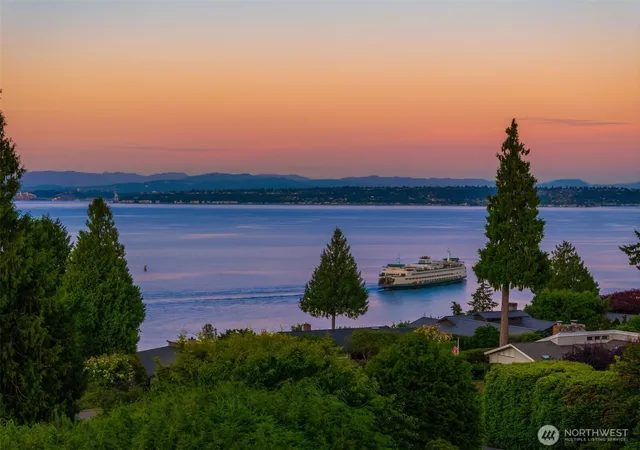 Photo 2 of Single family home for sale at 10793 Ne Bill Point Dr, Bainbridge Island, WA 98110 | MLS# NWM2575400 | Listing updated on 2026-10-01