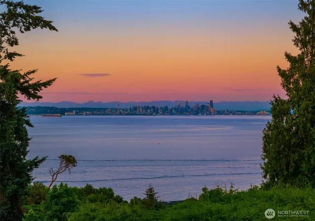 Photo 3 of Single family home for sale at 10793 Ne Bill Point Dr, Bainbridge Island, WA 98110 | MLS# NWM2575400 | Listing updated on 2026-10-01