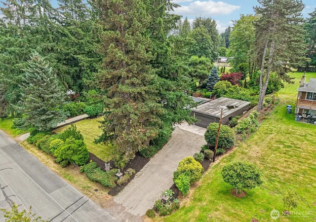 Photo 3 of Sale Pending at 15825 Southeast 116th St, Renton, WA 98059 | MLS# NWM2575410 | Listing updated on 2026-10-26