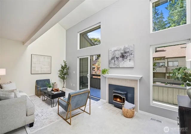Photo 3 of Townhouse for sale at 3506 108Th Pl Ne #31-1, Bellevue, WA 98004 | MLS# NWM2575412 | Listing updated on 2026-09-17