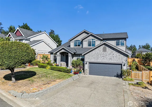 Photo 2 of Single family home for sale at 38018 38th Ave S, Auburn, WA 98001 | MLS# NWM2575413 | Listing updated on 2026-09-22