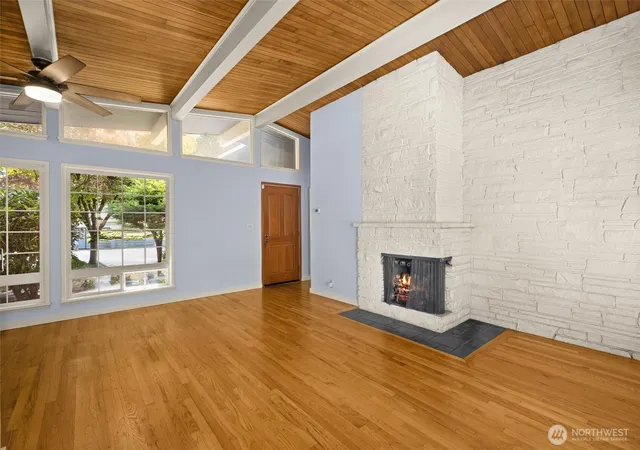 Photo 3 of Single family home for sale at 1216 N 172nd St, Shoreline, WA 98133 | MLS# NWM2575417 | Listing updated on 2026-09-25